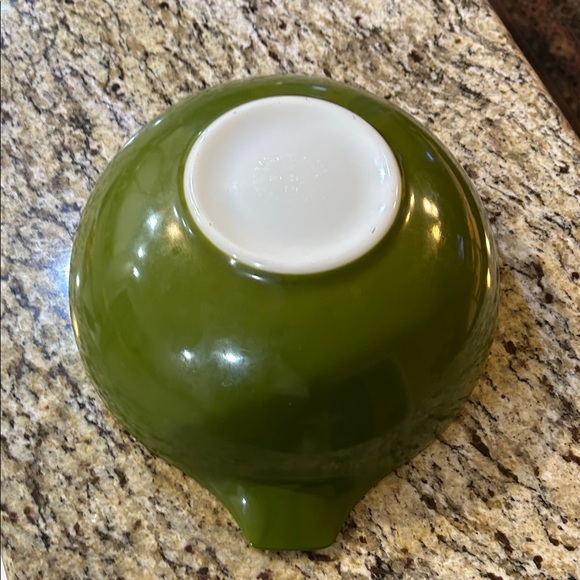 Vintage #444 Pyrex Cinderella Avocado Green Mixing 4 Quart Bowl - Picture 10 of 14